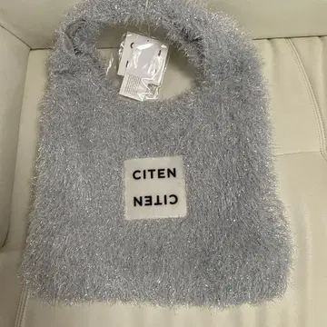 UNITED ARROWS 플러피 실버 토트백 CITEN