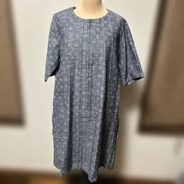 기우에몬 그레이 프린트 패턴 반팔 원피스