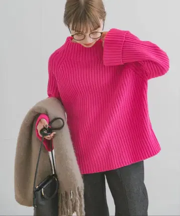 ITEMS URBANRESEARCH 리브 모크넥 니트