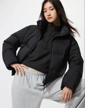 2025 UNIQLO 심리스 숏 다운 자켓