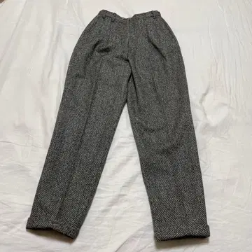 [ 새상품급 ] 잉게보그 INGEBORG 트위드 울 슬랙스 팬츠