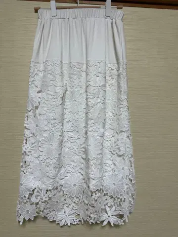 [ 미사용 ] antiqua 레이스 스커트 M