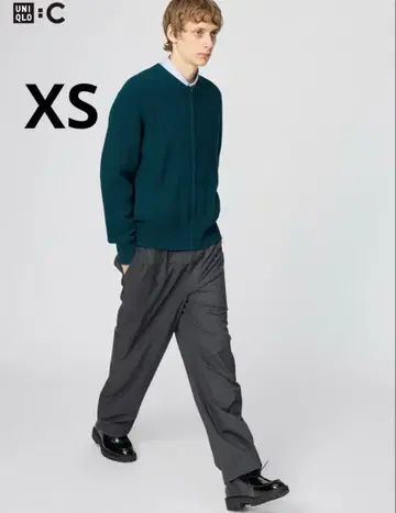 유니클로 C 이지 와이드 테이퍼드 팬츠