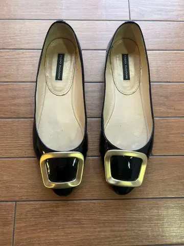 FABIO RUSCONI 블랙 펌프스 사이즈 35