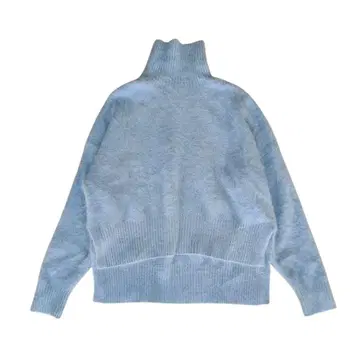 Rouge vif 터틀넥 폭스 캐시미어 라이트 블루 니트