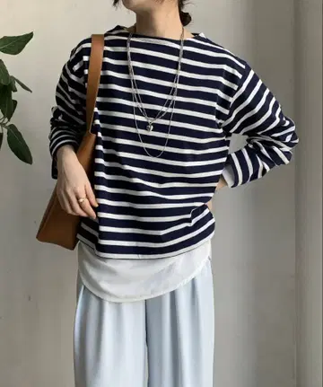 DouDou 보트넥 보더 TEE WEB 한정판 네이비