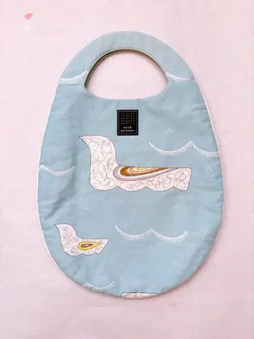 미나 페르호넨 'morning port' 에그백