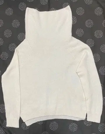 UNTITLED 캐시미어 100% 얇은 소재 니트 사이즈 2