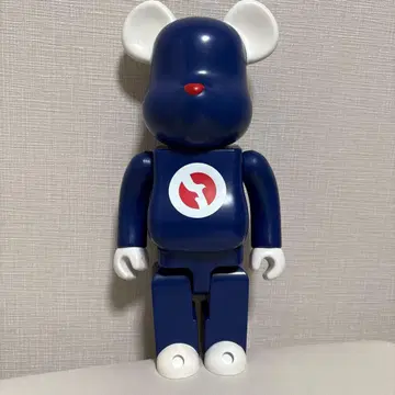 BE@RBRICK OUTDOOR 400% 입니다.