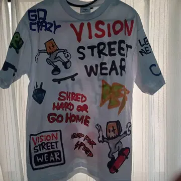 게르니카 T셔츠 타케나카 유다이 착용