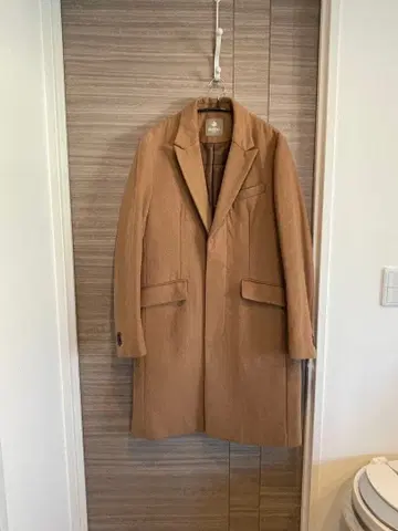 nano universe 체스터 코트