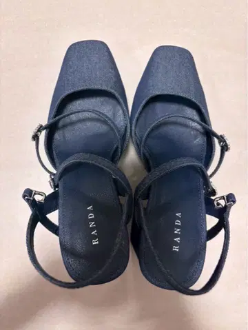 RANDA 네이비 스트랩 샌들