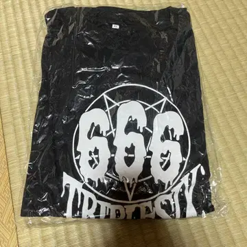 666 TRIPLESIX T셔츠 블랙