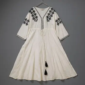 TORRAZZO DONNA 자수 코튼 원피스 롱 기장 블랙 자수 화이트