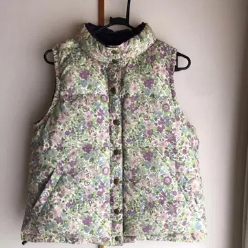 배송비 포함 리버티 꽃무늬 에밀리 다운 베스트 리버서블 새상품급