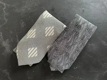 GIORGIO ARMANI와 이탈리아제 넥타이 세트