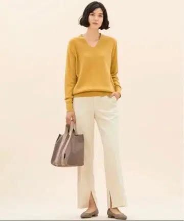 23구 (새상품, 미사용) 아이보리 슬릿 캐주얼 팬츠 38