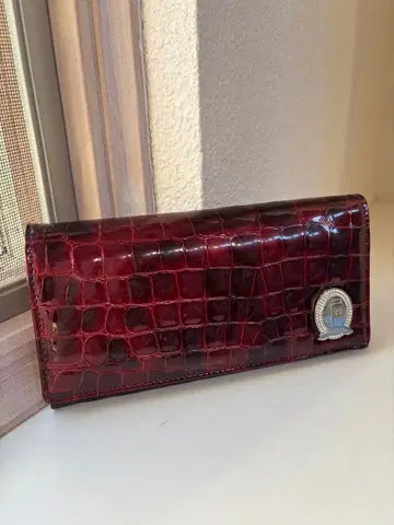 [하자품] 프레차 이탈리아 가죽 크로커다일 패턴 이단 접이식 지갑 레드