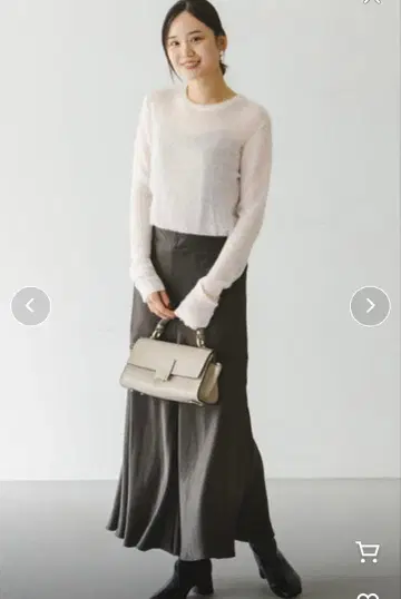 NOBLE 파인 알파카 울 시어 니트