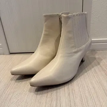 새상품 숏부츠 LL