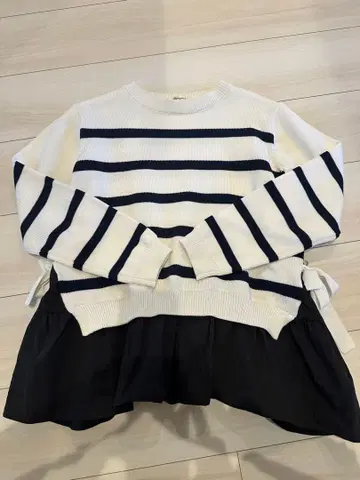 Espeyrac 에스페락 스트라이프 긴팔 니트