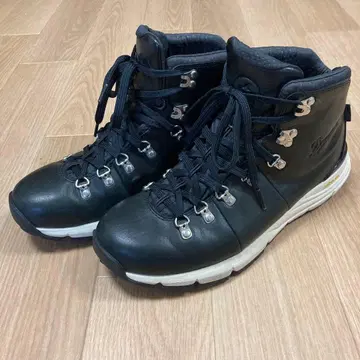 [ 새상품급 ] Danner / Montain 600 블랙 가죽 27cm