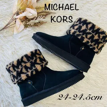 새상품급 마이클코어스 어그 부츠 블랙 레오파드 무늬 24-24.5cm
