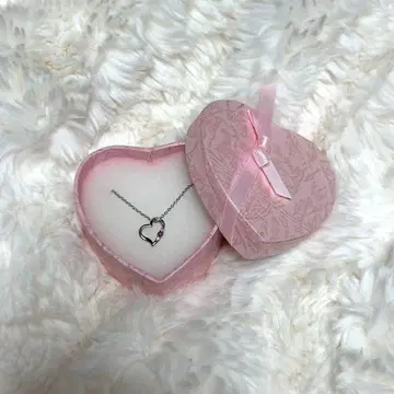 시어스 하트형 실버 목걸이 루비