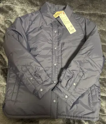 택 포함 새상품 유니클로 안야 힌드마치 퍼프 테크 자켓 XS