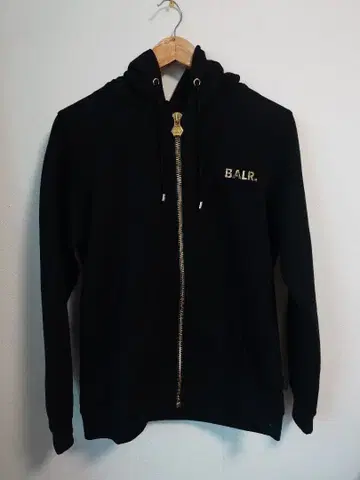 BALR. 블랙 후드티 골드 지퍼
