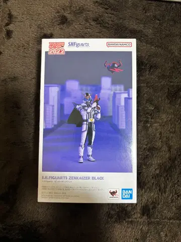 S.H.Figuarts 젠카이저 블랙 피규아트