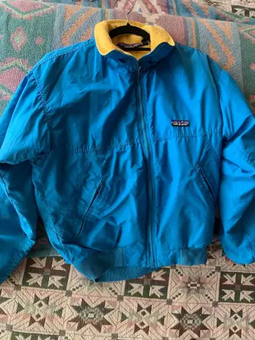 patagonia 80s 신틸라 나일론 자켓 S 파랑/옐로우 컬러