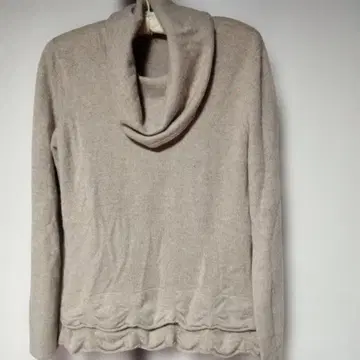 센소유니코 스웨터 40 size