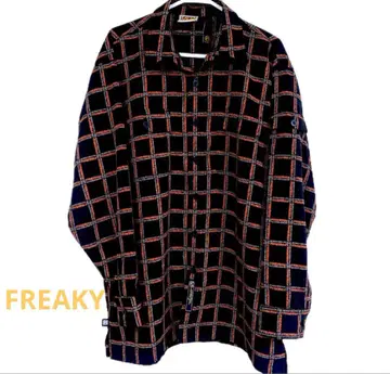 새상품급 FREAKY 디자인 로고 긴팔 셔츠 XL