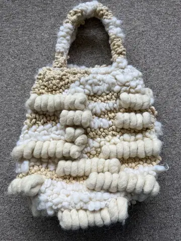 ZARA HOME 니트 핸드백