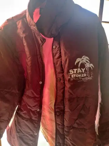 STAY STOKED 버건디 나일론 자켓