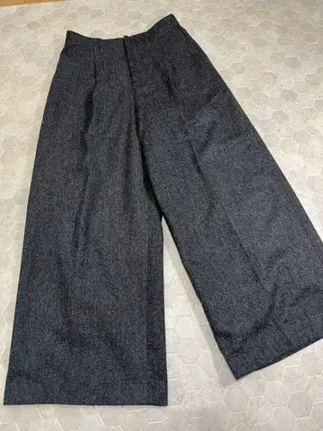 새상품급 코무사 그레이 헤링본 와이드 팬츠 모직 가을/겨울 팬츠