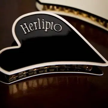 herlipto Bicolor Heart Hair Clip