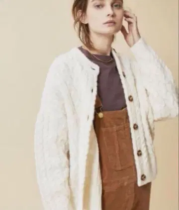 DEMYLEE 데 케이블 짜임 니트 가디건 아이보리