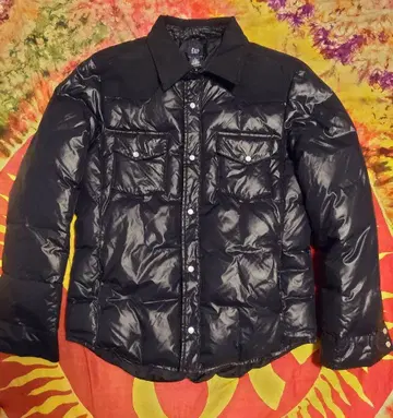 GAP 블랙 다운 자켓 웨스턴