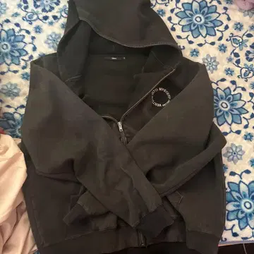 클라파닉 블랙 L 후드티