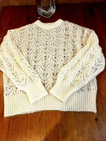 뷰티&유스 BEAUTY&YOUTH 시스루 무늬 미사용 새상품 모헤어