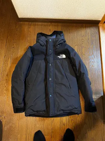 THE NORTH FACE 블랙 마운틴 다운 자켓 S