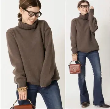 [ 새상품급 ] 뮤즈 두지엠 클라세 JADE 터틀넥 풀오버