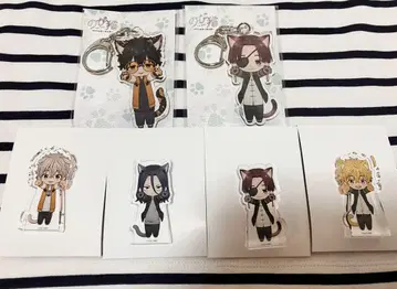 윈드브레이커 늘어나는 고양이