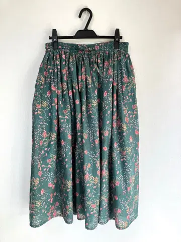 새상품급 SOIL 꽃무늬 롱 개더 스커트 그린 코튼 보일 면