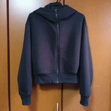 유니클로 드라이 맨투맨 풀 집업 후드티 S 블랙 새상품급