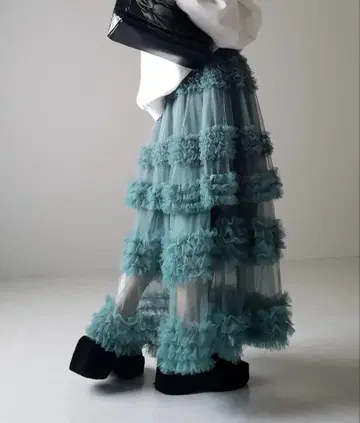 밈 셀렉 시어 프릴 레이어드 볼륨 샤샤 스커트