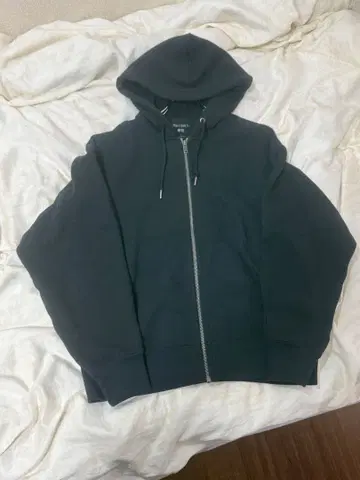 유니클로 JWA 맨투맨 오버 사이즈 풀 집업 후드티