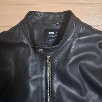 EMMETT 블랙 가죽 싱글 라이더